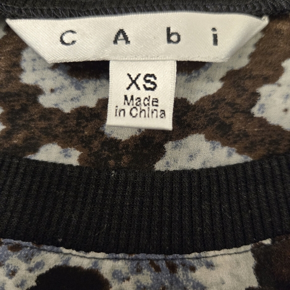 Cabi Python Sweatshirt - Picture 6 of 8